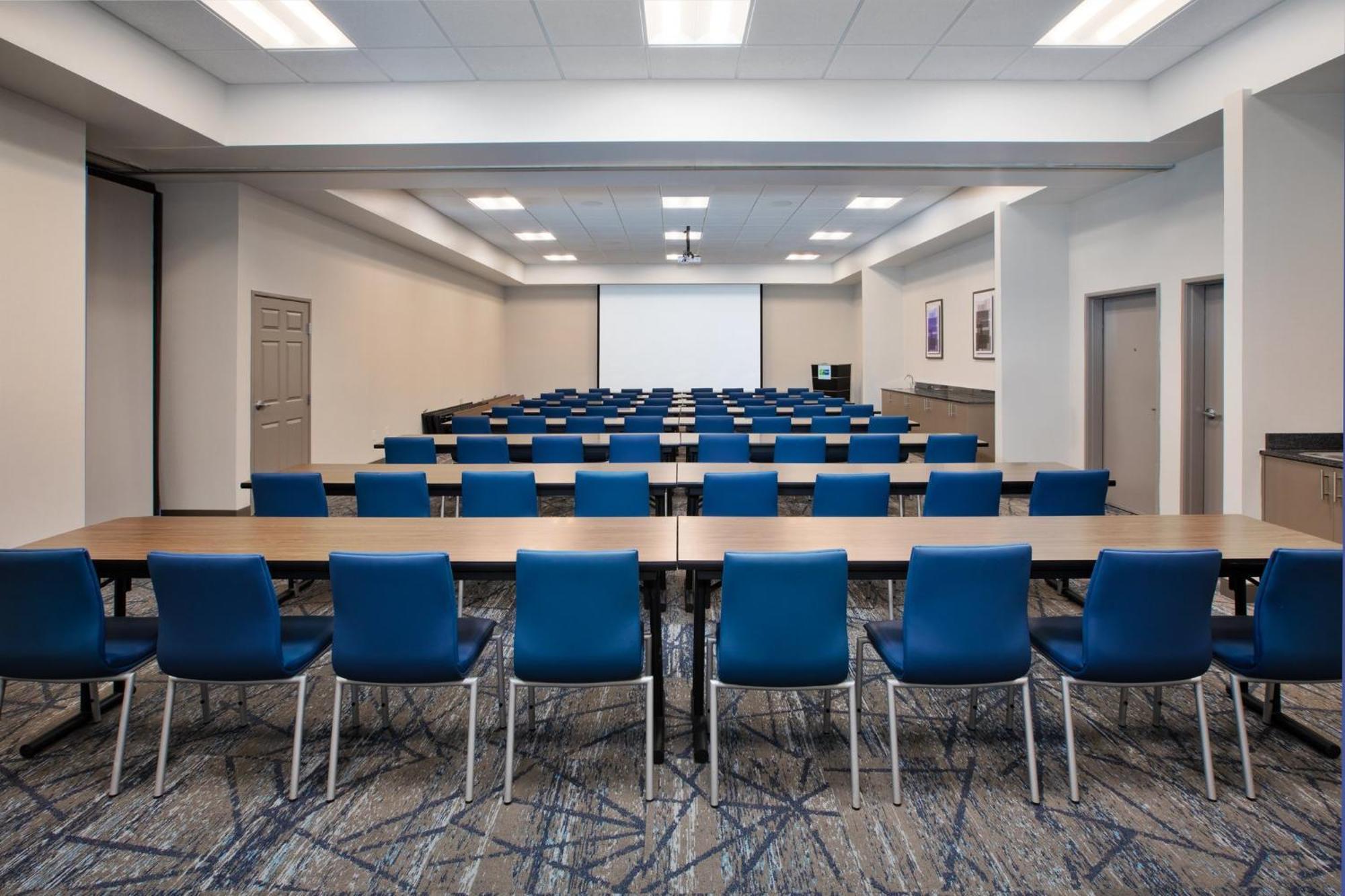 Holiday Inn Express Fremont By Ihg Εξωτερικό φωτογραφία