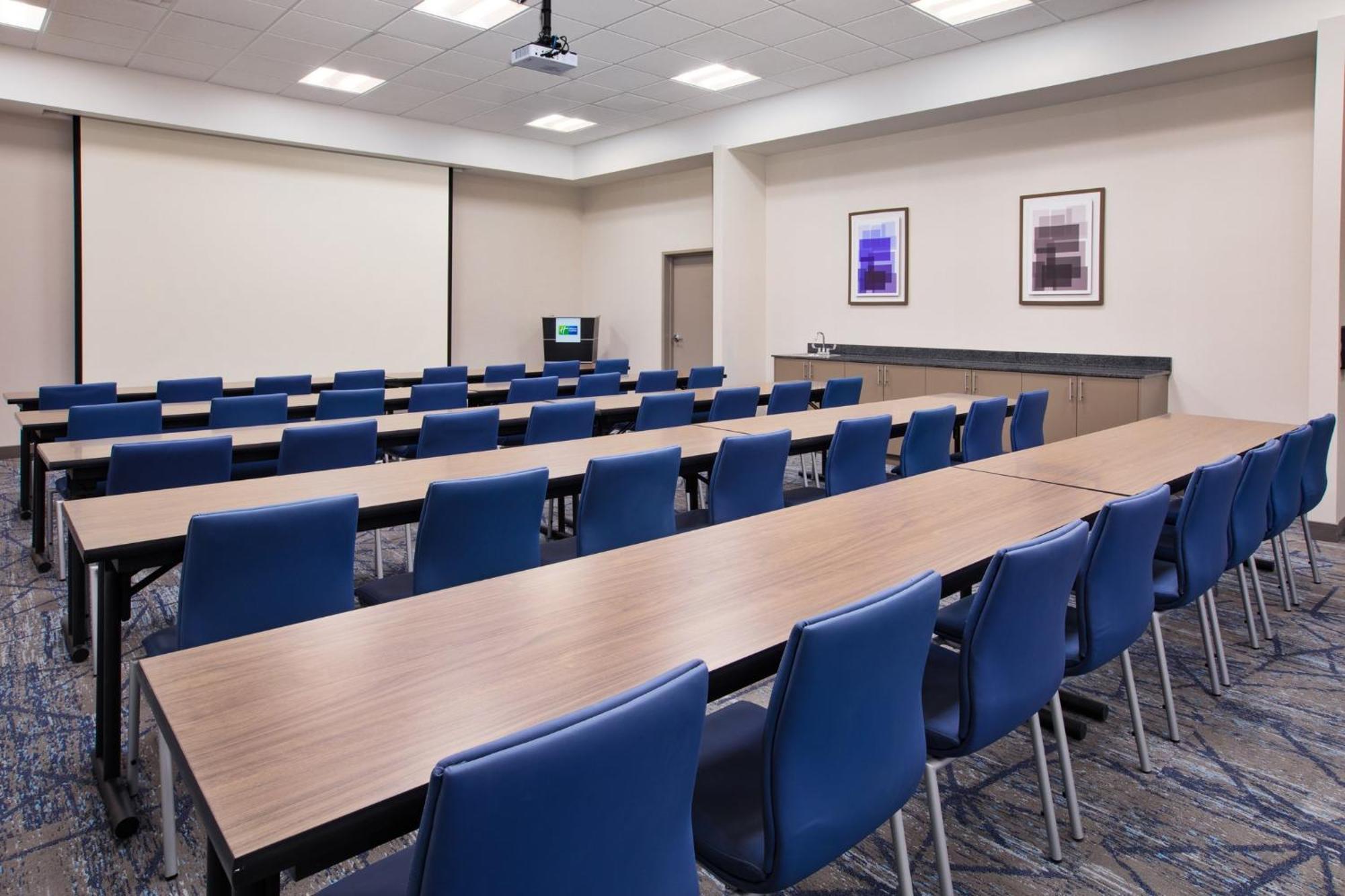 Holiday Inn Express Fremont By Ihg Εξωτερικό φωτογραφία