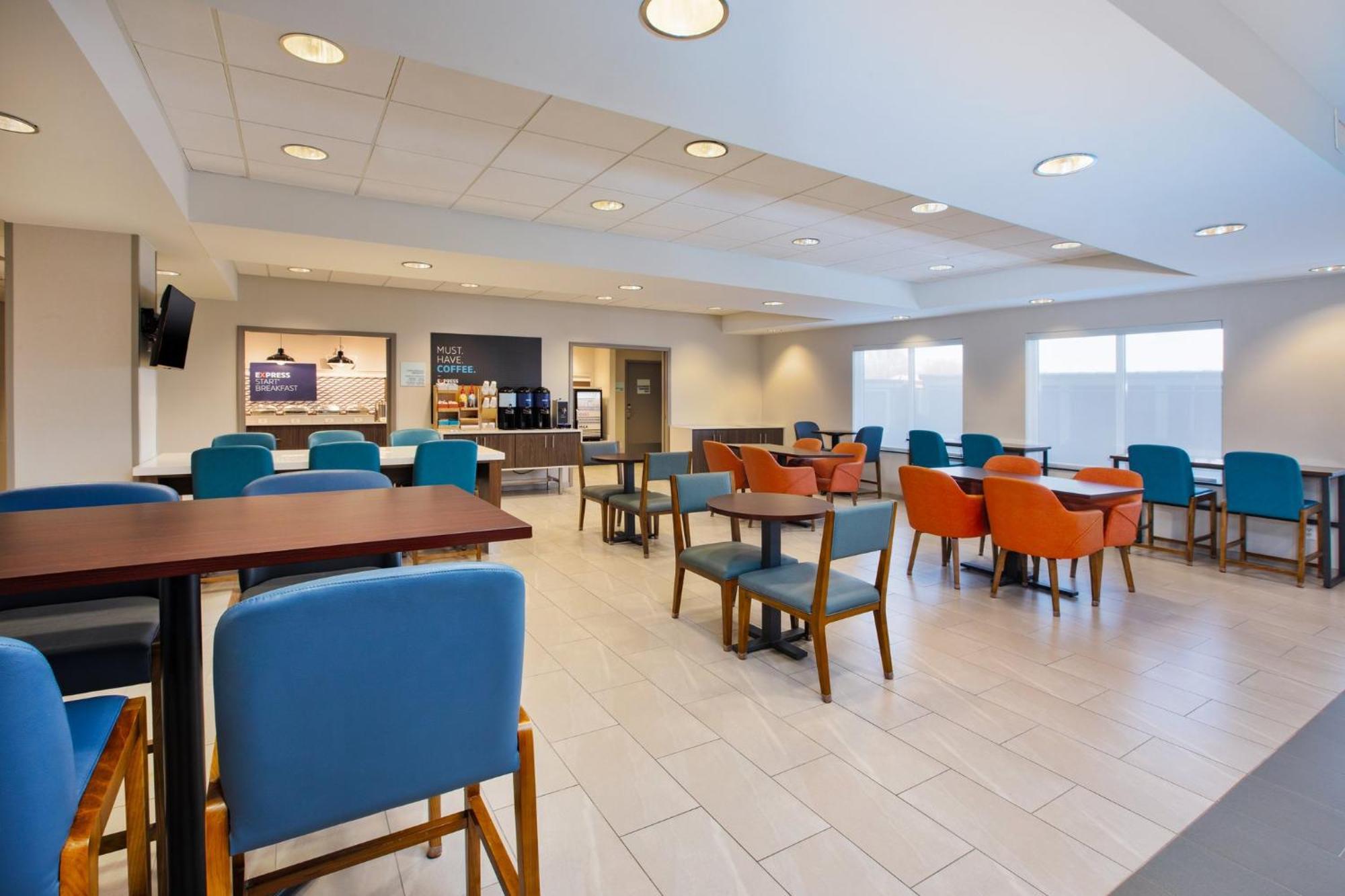 Holiday Inn Express Fremont By Ihg Εξωτερικό φωτογραφία