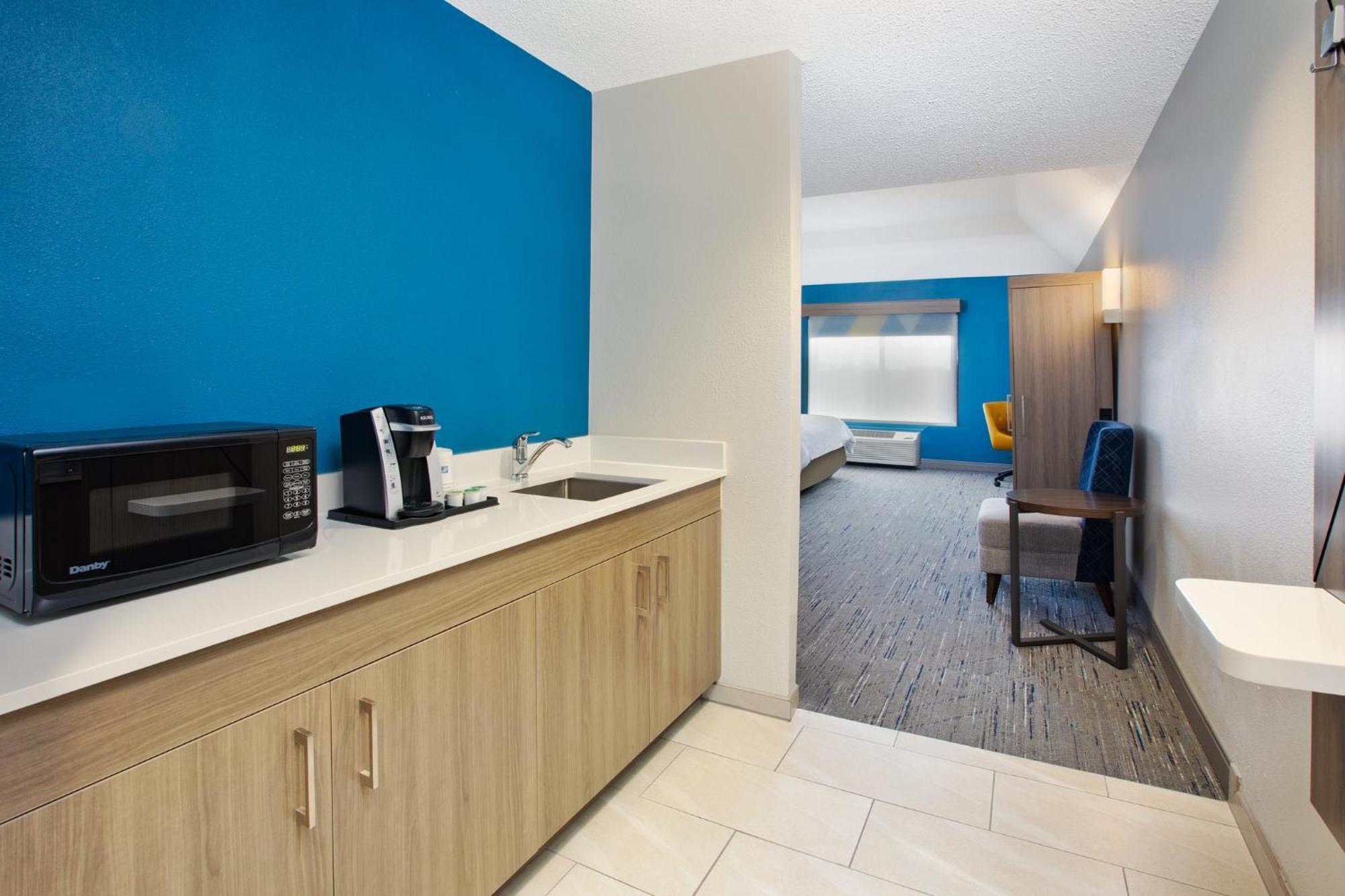 Holiday Inn Express Fremont By Ihg Εξωτερικό φωτογραφία