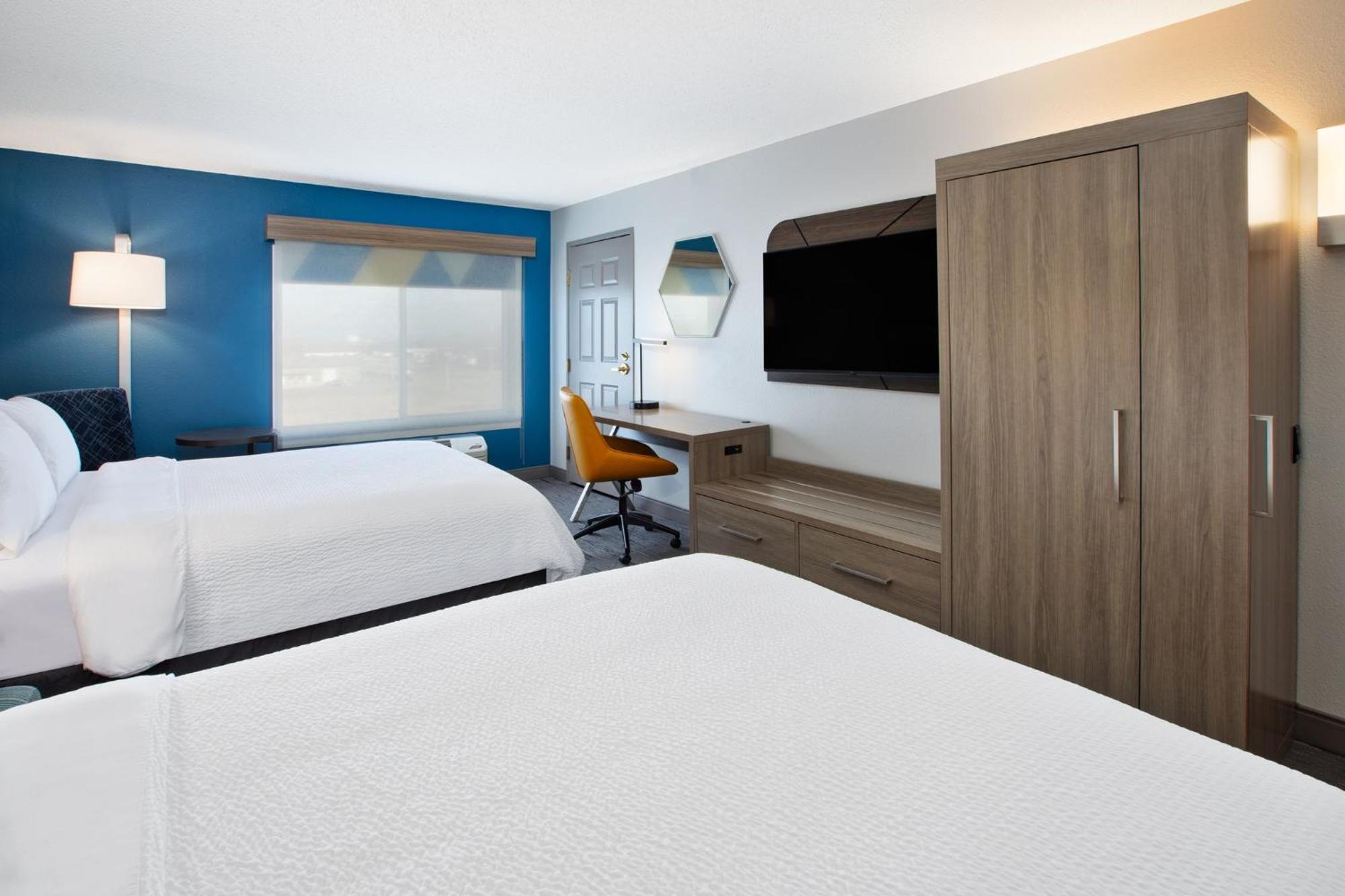 Holiday Inn Express Fremont By Ihg Εξωτερικό φωτογραφία