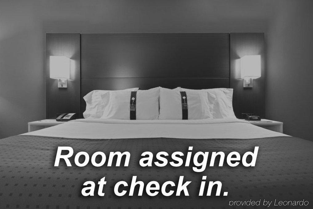 Holiday Inn Express Fremont By Ihg Εξωτερικό φωτογραφία